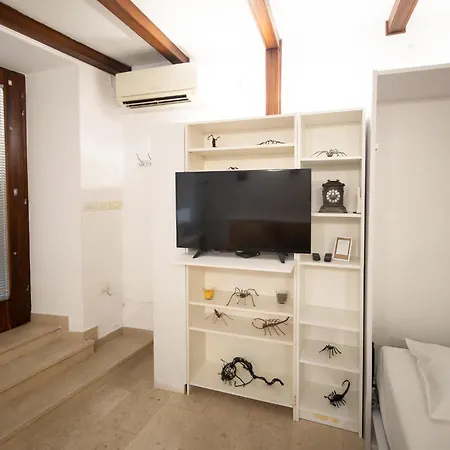 Udoben Filip V Zgodovinskem Starem Mestnem Jedru - Cosy Filip In The Historical Old Town Appartement *