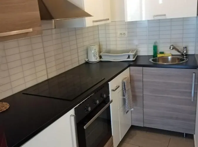 Cosy Filip In The Historical Old Town 科佩尔